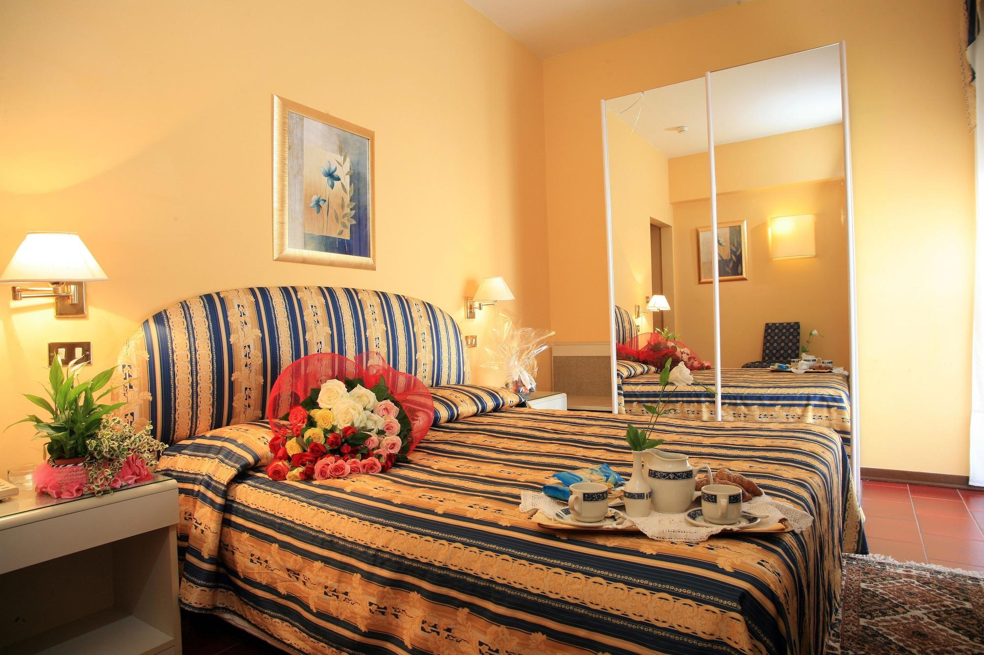 Hotel Nuovo Savi Montecatini Terme Luaran gambar