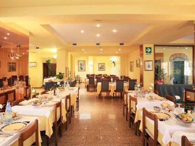 Hotel Nuovo Savi Montecatini Terme Luaran gambar
