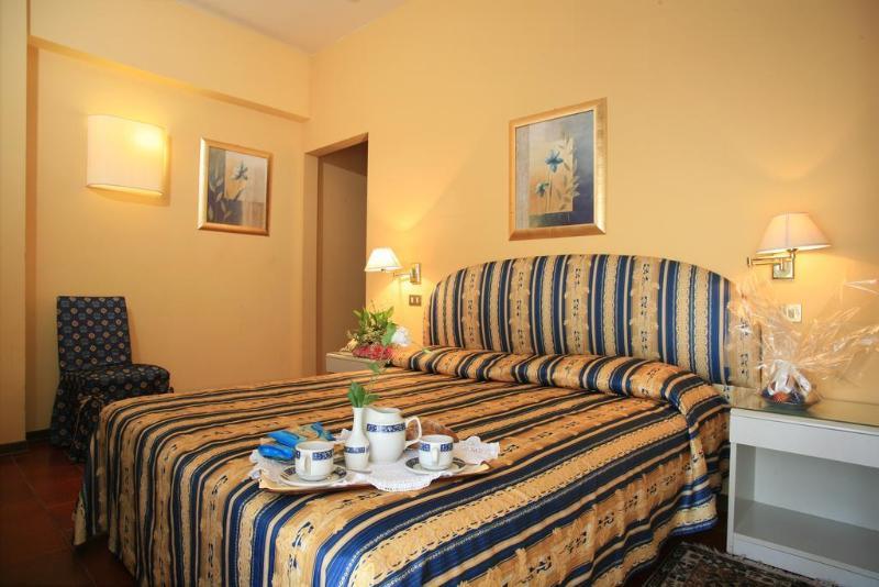 Hotel Nuovo Savi Montecatini Terme Luaran gambar